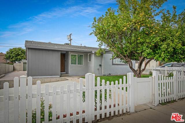 15200 Martha Street - Photo 1