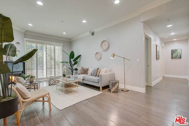 1444 Point View Street - Photo 1