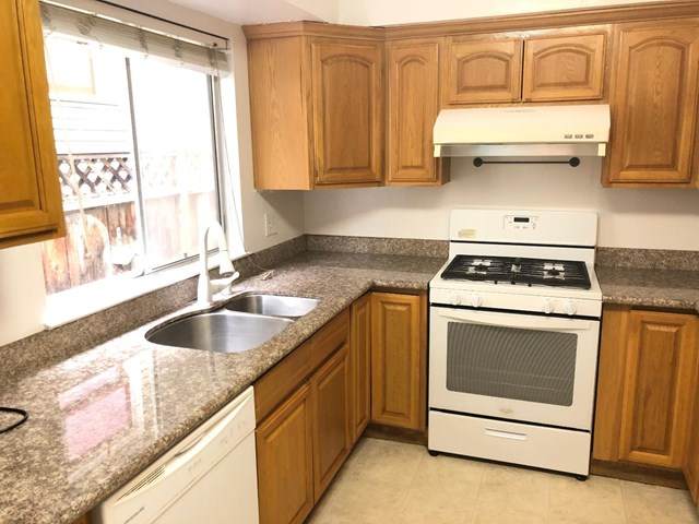 78 13th Street - Photo 1