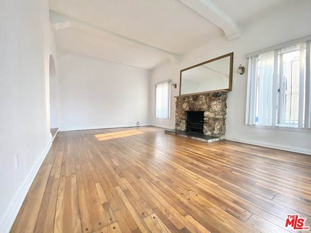 3114 76Th Street - Photo 1
