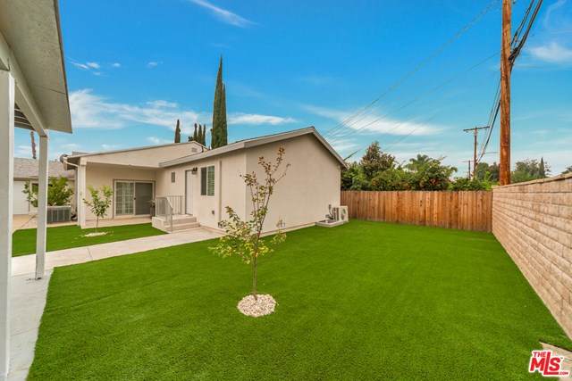 5818-1/2 Lindley Avenue - Photo 1