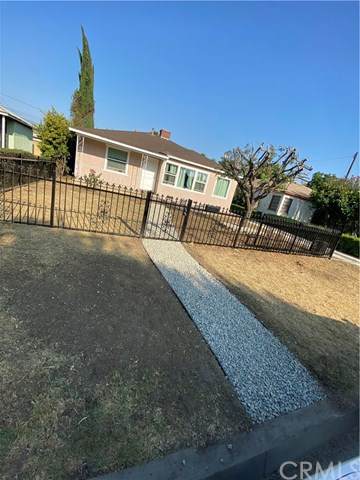 1032 Pine Street - Photo 1