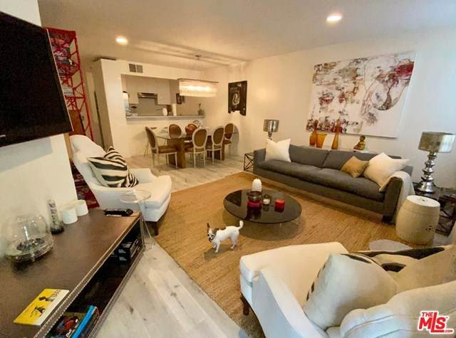 740 Kings Road - Photo 1