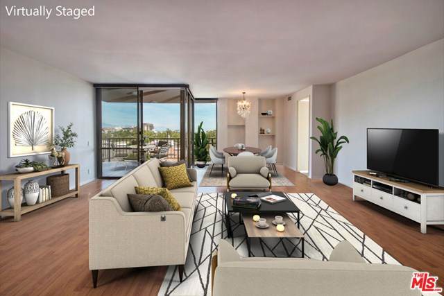 211 Spalding Drive - Photo 1