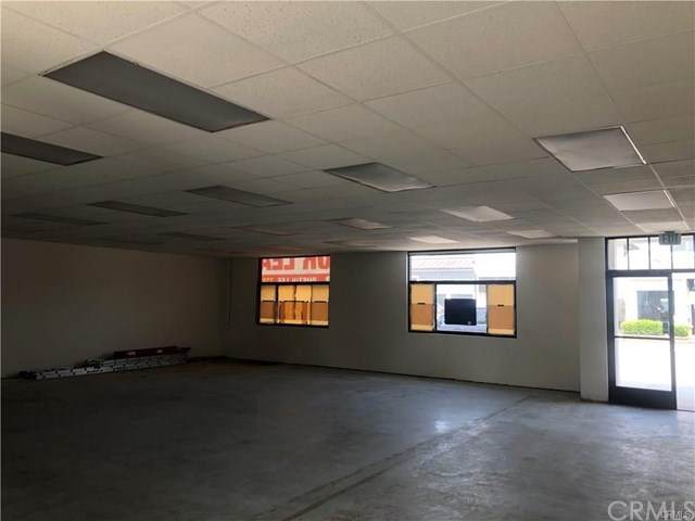 2815 Newport Boulevard - Photo 1