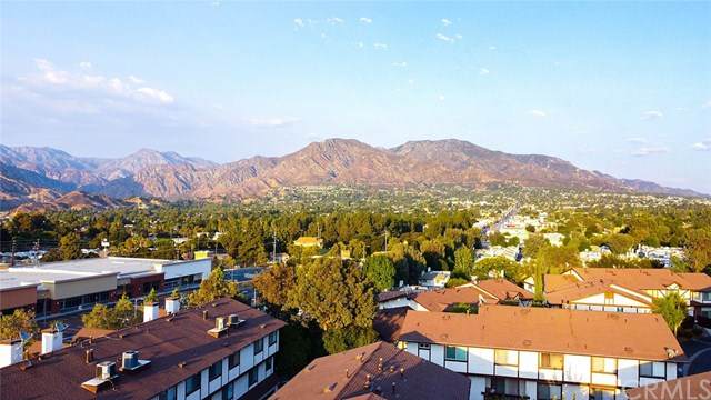 10480 Sunland Boulevard - Photo 1