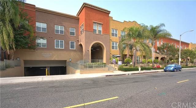 83 Commonwealth Avenue - Photo 1