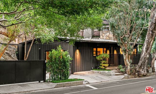 1806 Benedict Canyon Drive - Photo 1