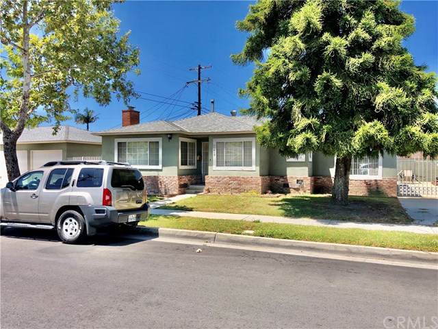 11613 Doty Avenue - Photo 1