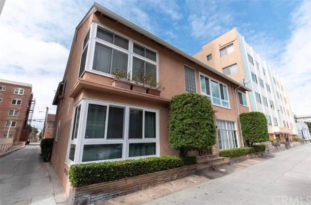 325 Cedar Avenue - Photo 1