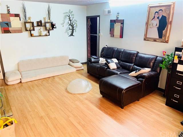 615 Euclid Street - Photo 1