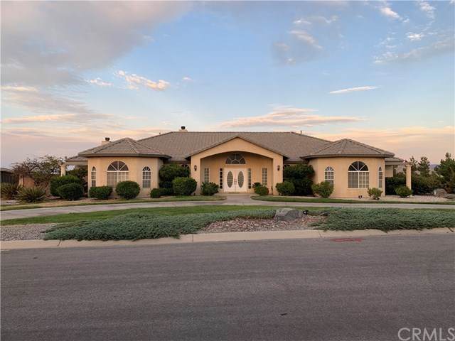 11330 Oak Ridge Drive - Photo 1