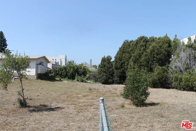 621 Pacific Street - Photo 1