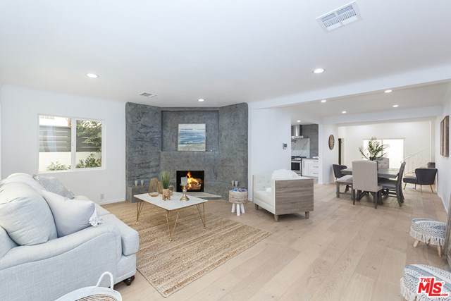 2845 Barrington Avenue - Photo 1