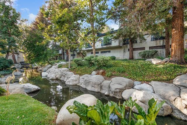 5736 Skyview Way - Photo 1