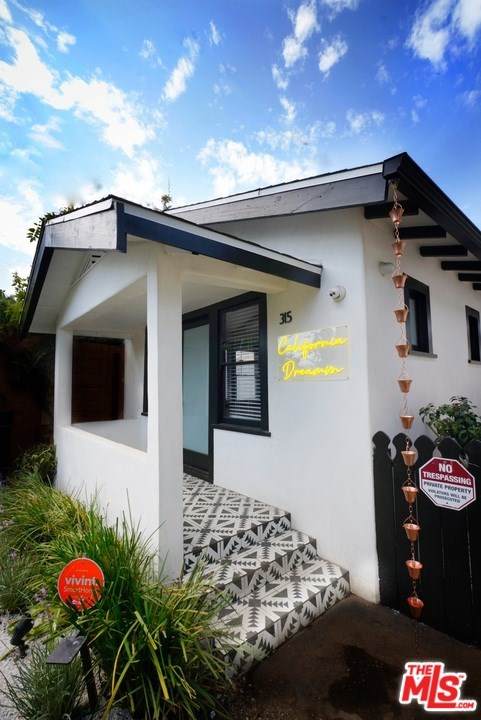 315 Vernon Avenue - Photo 1