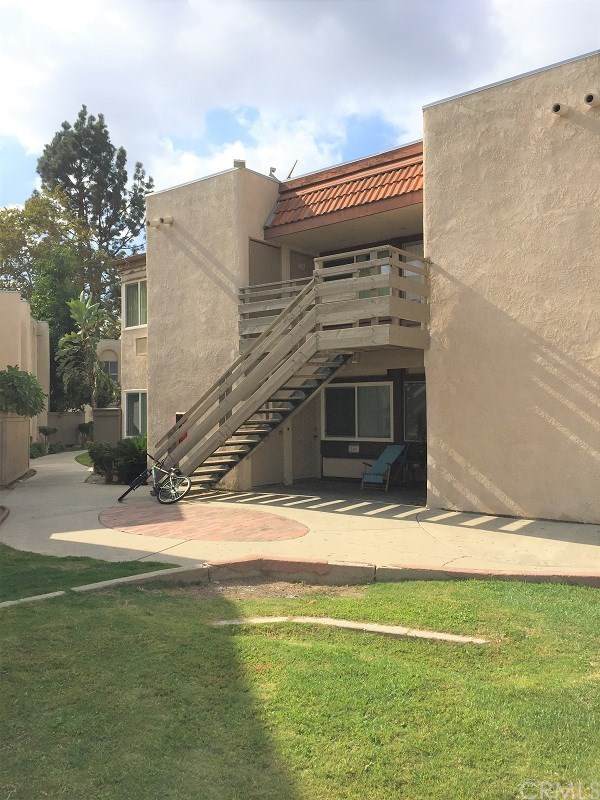 212 Kraemer Boulevard - Photo 1