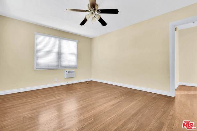 1622 Morton Avenue - Photo 1