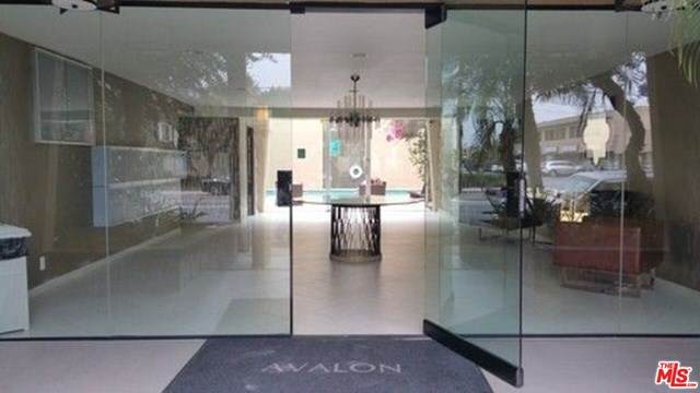 6230 Reseda Boulevard - Photo 1