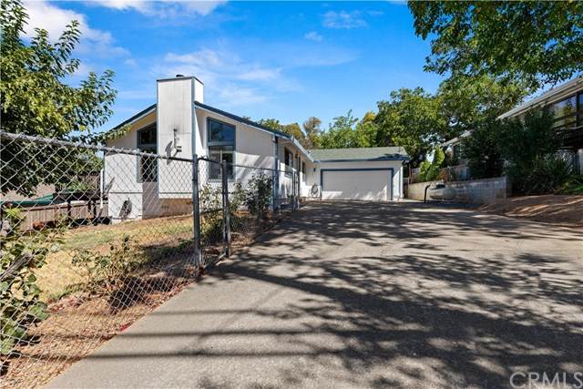 2832 Riviera Heights Drive - Photo 1