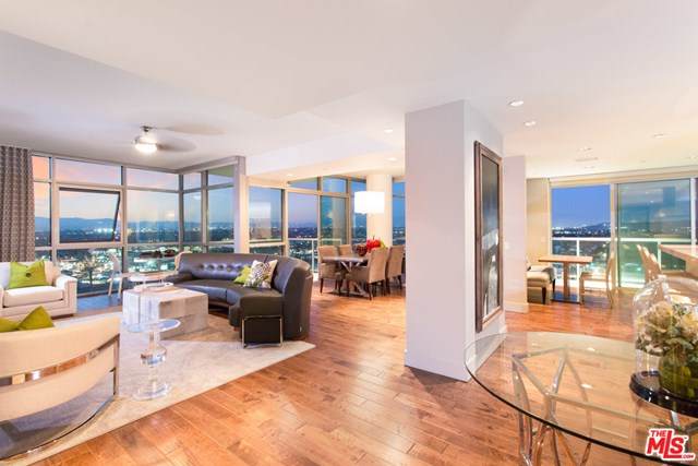 13650 Marina Pointe Drive - Photo 1