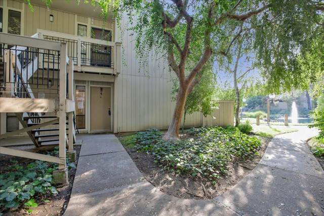 944 Kiely Boulevard - Photo 1