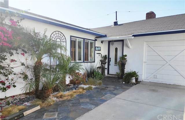 22900 Strathern - Photo 1