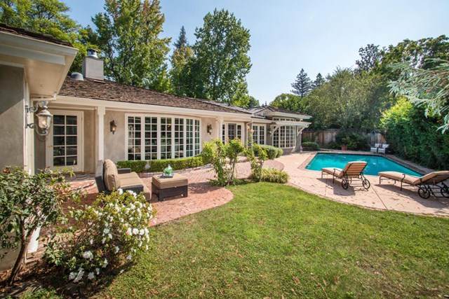 32 Palm Court - Photo 1