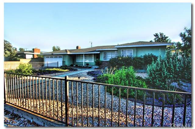 917 Flora Street - Photo 1