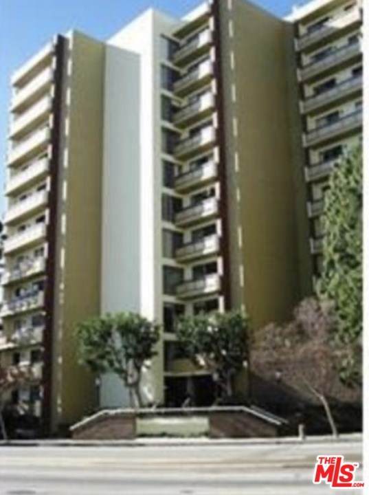321 San Vicente Boulevard - Photo 1