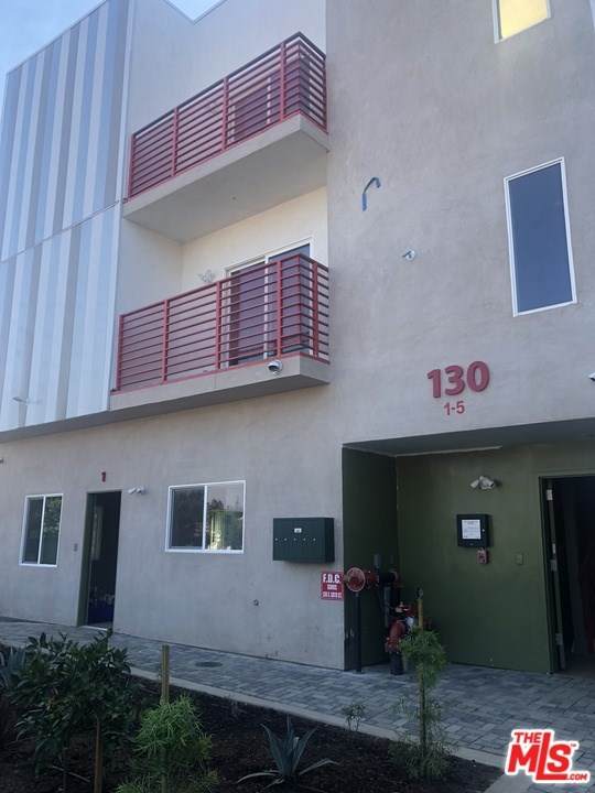 130 Soto Street - Photo 1