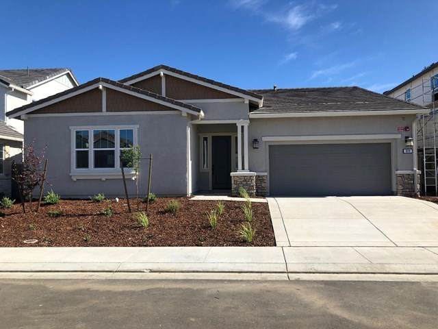 879 Daffodil Drive - Photo 1
