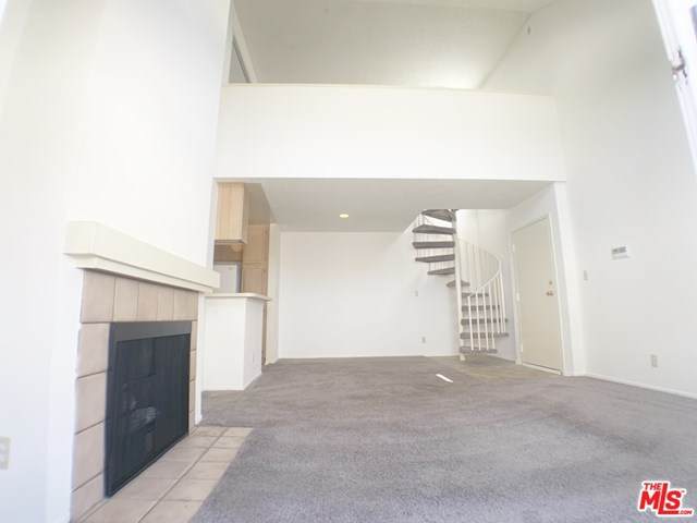 9915 National Boulevard - Photo 1