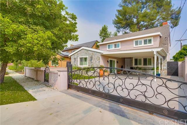 5244 Nagle Avenue - Photo 1