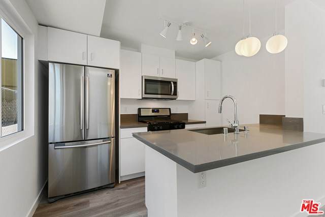 6736 Woodley Avenue - Photo 1