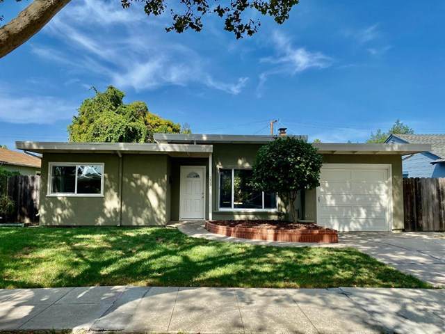 339 E Street - Photo 1