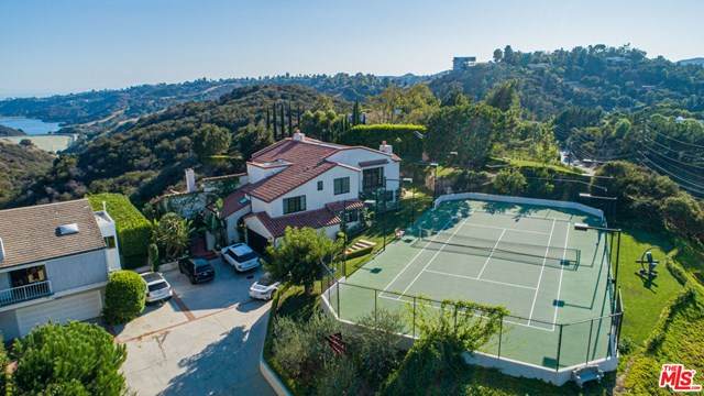 14820 Mulholland Drive - Photo 1