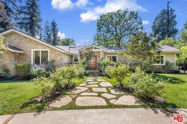 23560 Collins Street - Photo 1