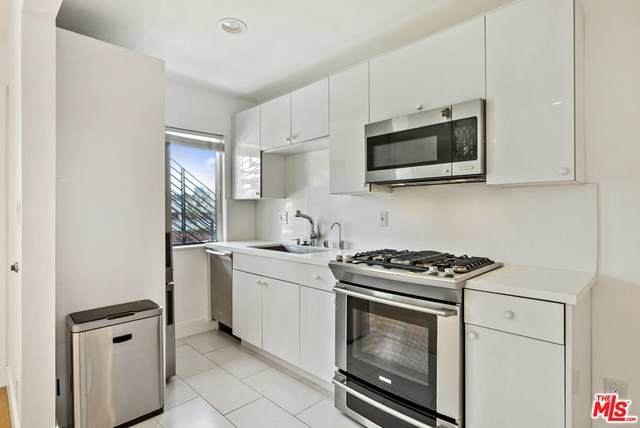 119 Paloma Avenue - Photo 1