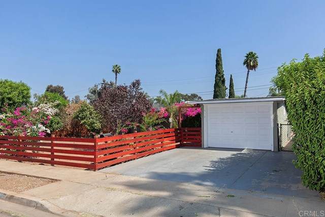 545 Rogue Rd - Photo 1