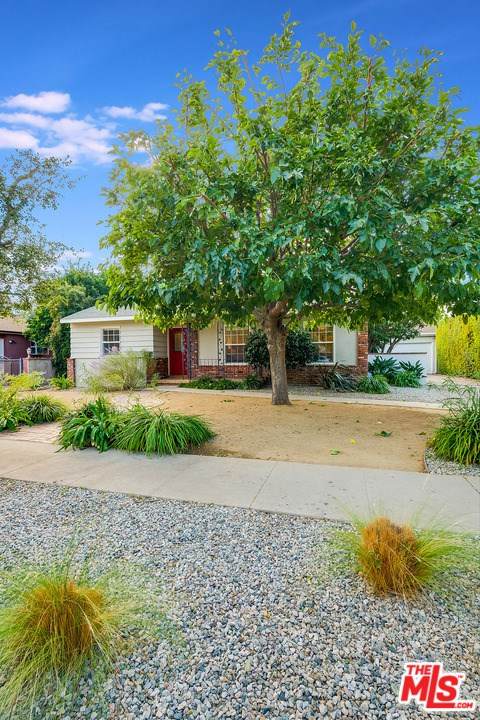 6109 Matilija Avenue - Photo 1