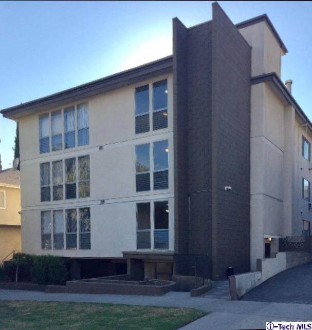 1833 Normandie Avenue - Photo 1