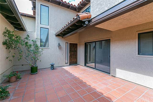 4425 Foxenwood Lane - Photo 1