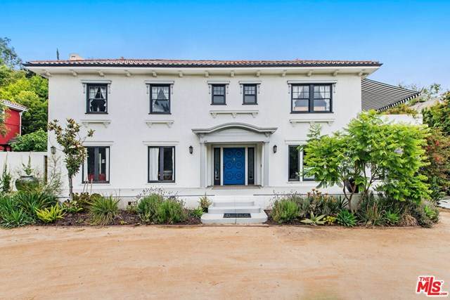 530 Rossmore Avenue - Photo 1