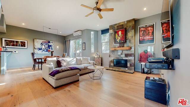 650 Rose Avenue - Photo 1