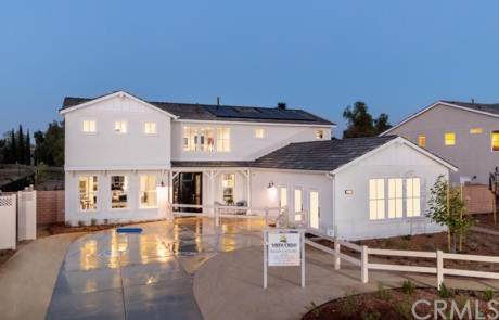 5592 Golf Street - Photo 1