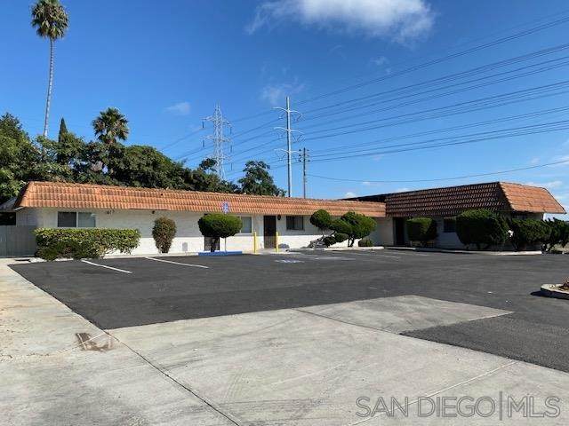 1415 Hilltop Dr - Photo 1