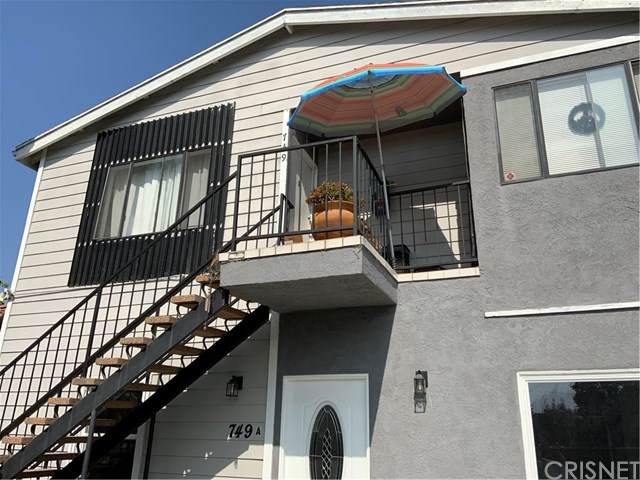 749 Vernon - Photo 1