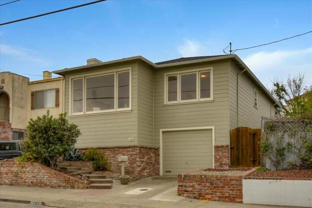 423 Oak Avenue - Photo 1