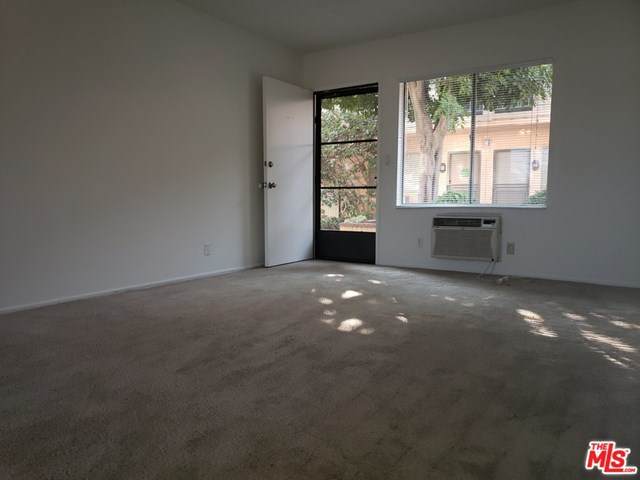 11816 Chandler Boulevard - Photo 1